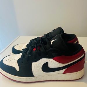 Air Jordan 1 Low 'Black Toe' 7Y